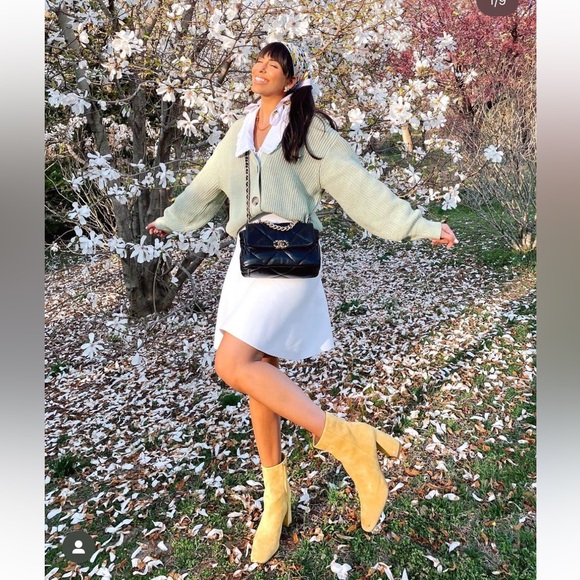 Sam Edelman yellow suede Codie boots - Picture 8 of 11